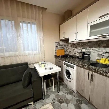 Basement Floor, Erasta Mall Karsisi, Merkezi '20' Apartamento *
